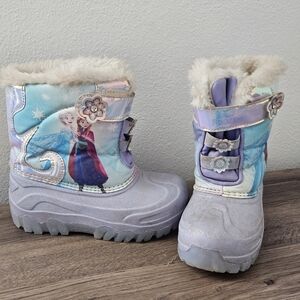 Disney Frozen Kids' Winter Boots - Purple and Blue